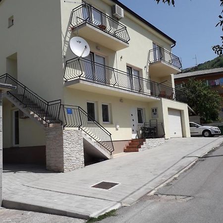 Apartmani Tomljenovic Senj  Εξωτερικό φωτογραφία